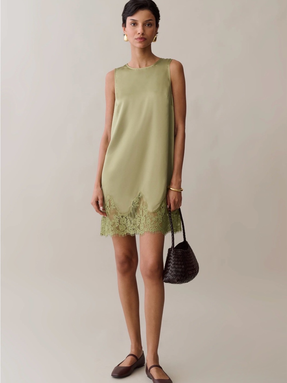 NWT kourt Yasmin Dress Olive Green Lace-Hem Sleeveless Shift Dress Size XS